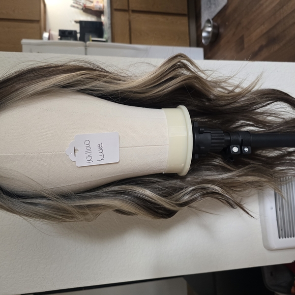 Willow Luxe CSC Chelsey Smith Wig Crown - Picture 2 of 6